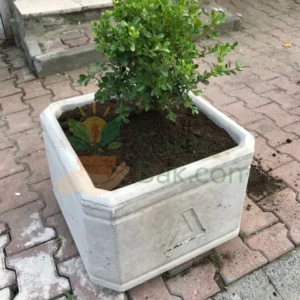 Kare Beton Saksı Max
